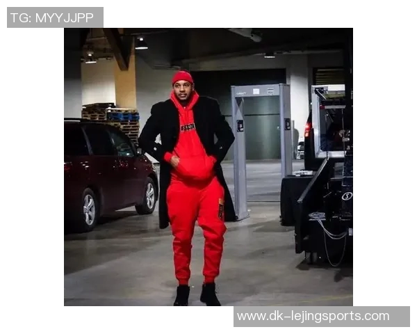 足球场上的时尚风采球星穿搭解析与潮流趋势分析